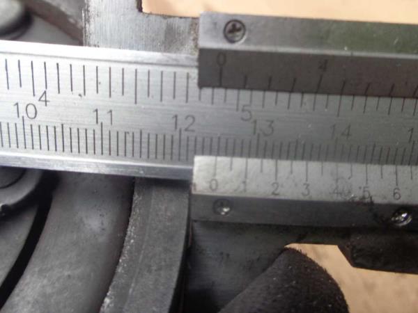 COMPRESSEUR DE CLIMATISATION RENAULT/ DACIA - Vue 3